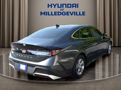 New 2025 Hyundai Sonata SE image 4