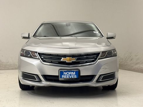 Used 2016 Chevrolet Impala LT FWD image 3