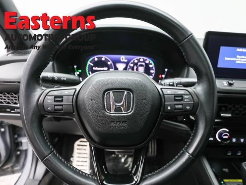 Used 2025 Honda Accord Sport image 10