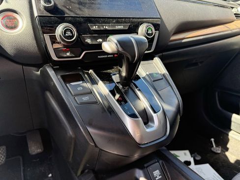 Used 2017 Honda CR-V EX-L image 10