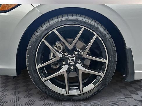 Certified 2022 Honda Civic Sport Touring image 7