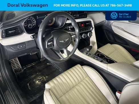 Used 2023 Genesis G70 2.0T w/ Sport Prestige Package image 13