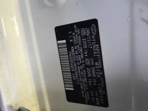 Used 2017 Hyundai Elantra GT image 21