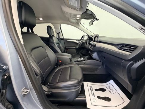 Used 2022 Ford Escape SEL AWD/4WD image 9