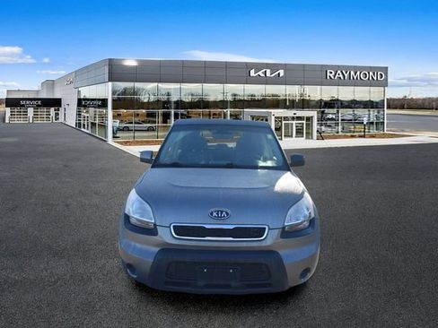 Used 2011 Kia Soul + FWD image 8