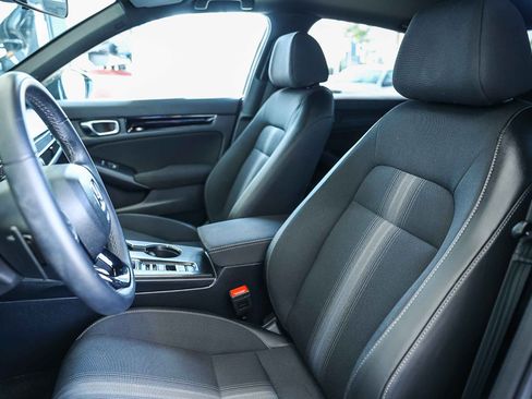 Certified 2025 Honda Civic Sport image 25