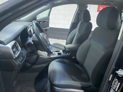 Used 2019 Kia Sorento LX w/ Option Group 020 image 11