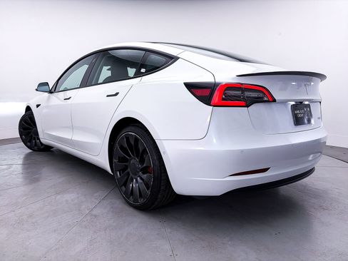 Used 2022 Tesla Model 3 Performance AWD/4WD image 2