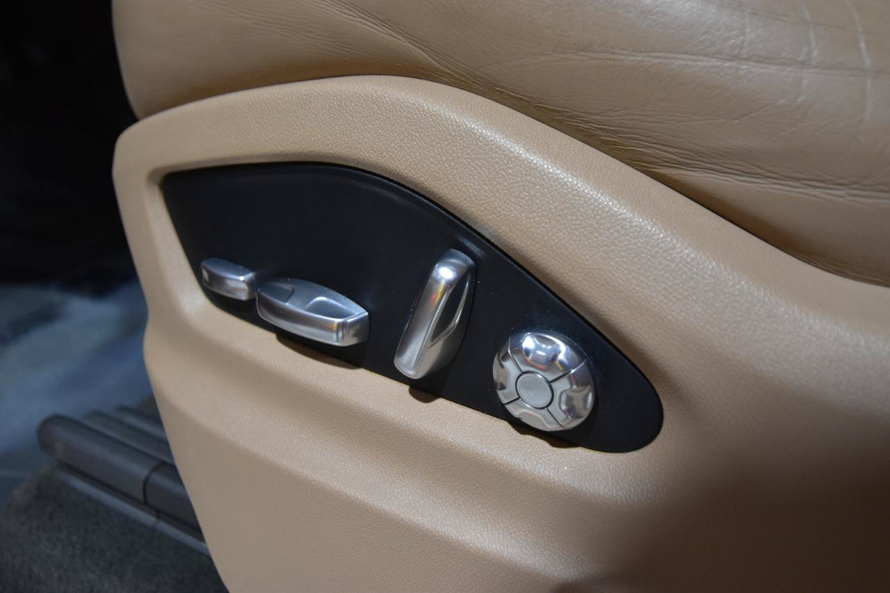 Used 2021 Porsche Cayenne AWD/4WD image 10