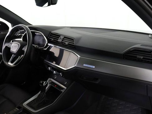 Used 2023 Audi Q3 2.0T Premium Plus w/ Premium Plus Package image 30