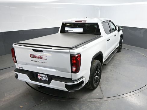 Used 2023 GMC Sierra 1500 Pro w/ Graphite Edition image 28