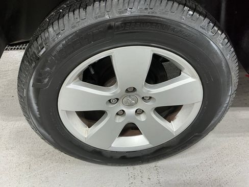 Used 2012 RAM 1500 Express w/ ST Popular Equipment Group image 5