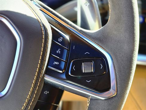 Used 2022 Chevrolet Corvette Stingray Premium Cpe w/ Z51 Performance Package image 19