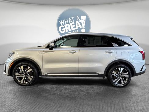 Used 2023 Kia Sorento EX AWD/4WD image 7