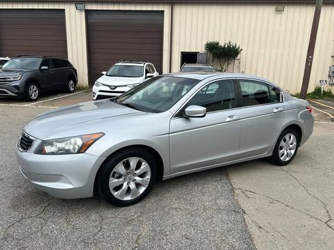 Used 2009 Honda Accord EX-L image 6