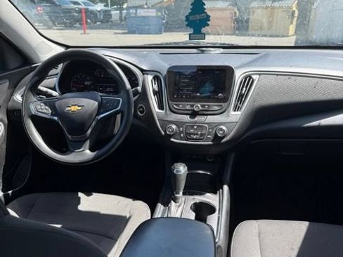 Used 2019 Chevrolet Malibu LS w/ Driver Confidence Package II FWD image 26