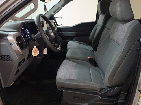 Used 2023 Ford F150 XLT AWD/4WD image 7