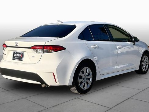 Used 2022 Toyota Corolla LE FWD image 13