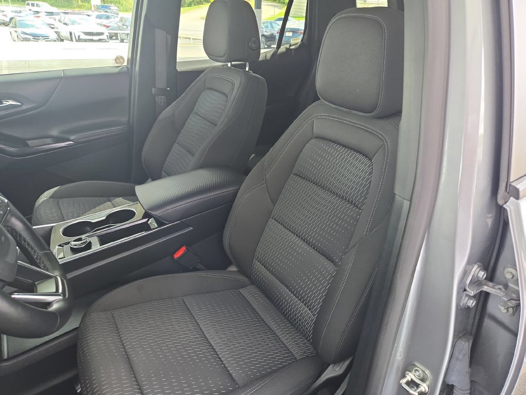 Used 2026 Chevrolet Equinox LT FWD image 16