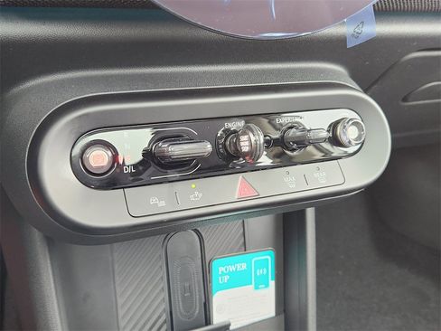 New 2026 MINI Cooper S image 17