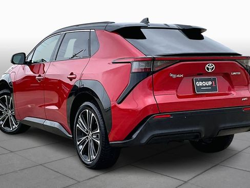 Used 2023 Toyota bZ4X Limited image 9