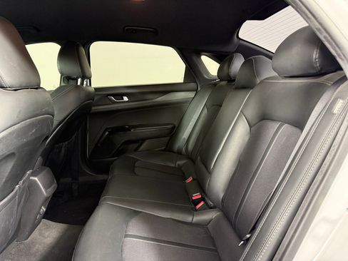 Used 2023 Kia K5 GT-Line image 17