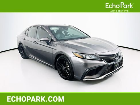 Used 2024 Toyota Camry XSE FWD image 1