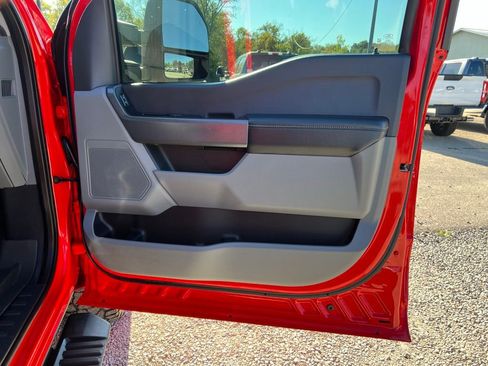 Used 2023 Ford F250 XL w/ STX Appearance Package image 20