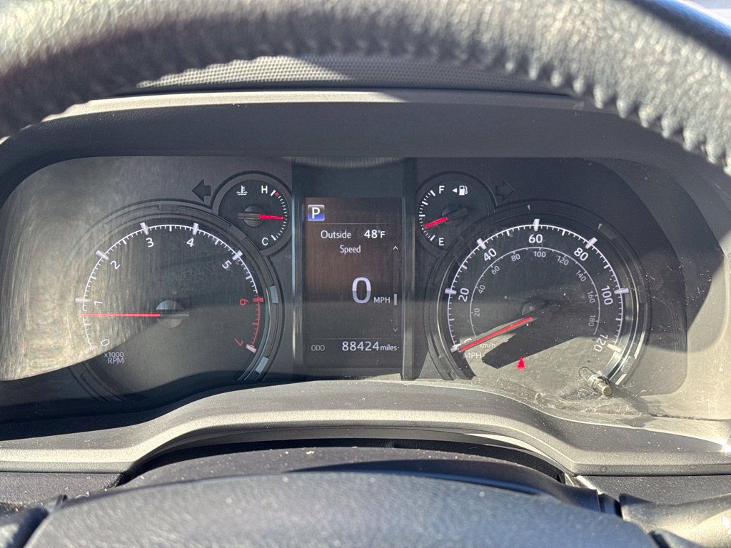 Used 2020 Toyota 4Runner SR5 Premium w/ Moonroof Package AWD/4WD image 52
