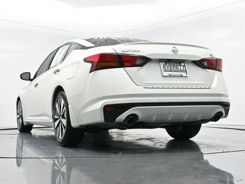 Used 2022 Nissan Altima 2.5 SL image 48
