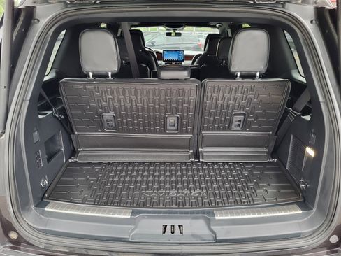 Used 2024 Lincoln Navigator Reserve AWD/4WD image 38