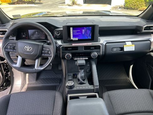 New 2026 Toyota 4Runner SR5 AWD/4WD image 20