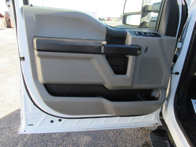 Used 2021 Ford F550 2WD Crew Cab Super Duty image 27