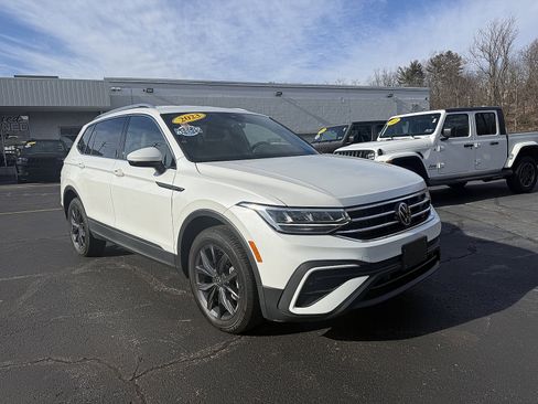 Used 2023 Volkswagen Tiguan SE image 21