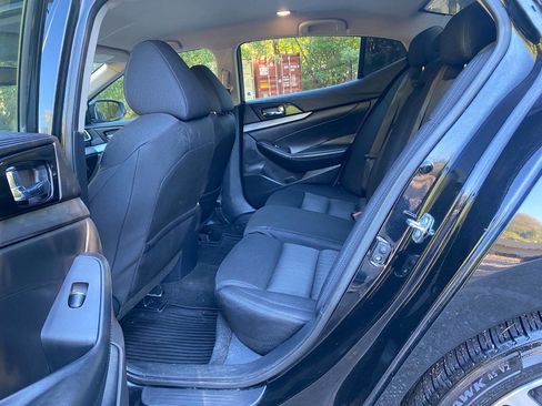 Used 2017 Nissan Maxima 3.5 S image 38