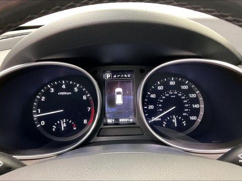 Used 2018 Hyundai Santa Fe AWD image 25