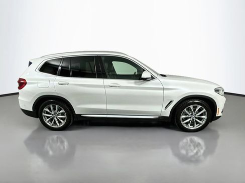 Used 2018 BMW X3 xDrive30i w/ Executive Package AWD/4WD image 4