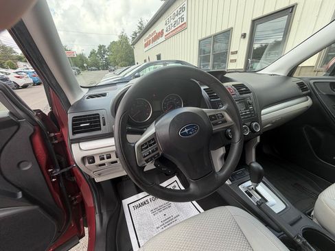 Used 2014 Subaru Forester 2.5i Premium w/ All-Weather Package AWD/4WD image 12