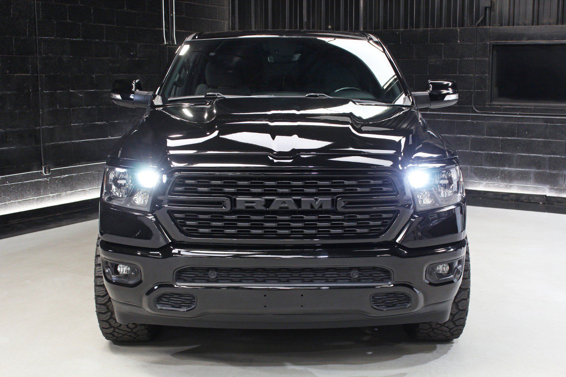Used 2022 RAM 1500 Big Horn AWD/4WD image 10