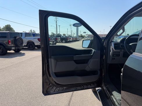 Used 2021 Ford F150 XLT w/ Equipment Group 302A High AWD/4WD image 12