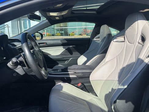 Used 2016 Lexus RC F w/ Premium Package image 10