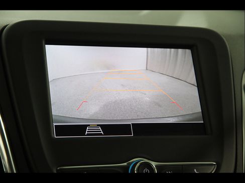 Certified 2023 Chevrolet Equinox LT AWD/4WD image 13