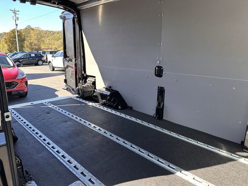 Used 2023 Ford Transit 250 XL image 14