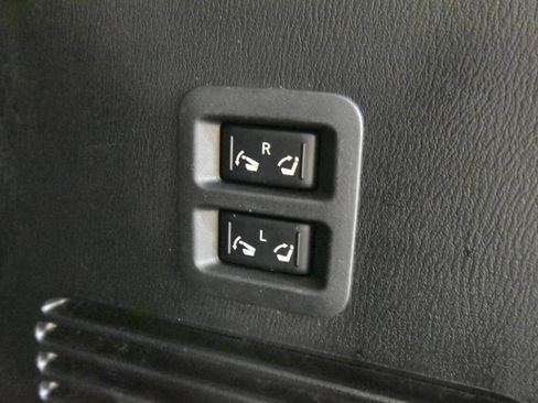 Used 2018 Nissan Armada SV w/ Driver Package image 38