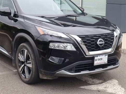 Certified 2023 Nissan Rogue SL w/ SL Premium Package image 4