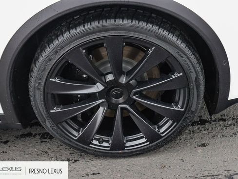 Used 2022 Tesla Model X Base image 9