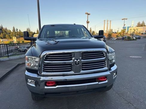 Used 2014 RAM 2500 Big Horn AWD/4WD image 2