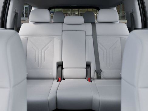 New 2026 Hyundai Santa Fe SEL FWD image 12