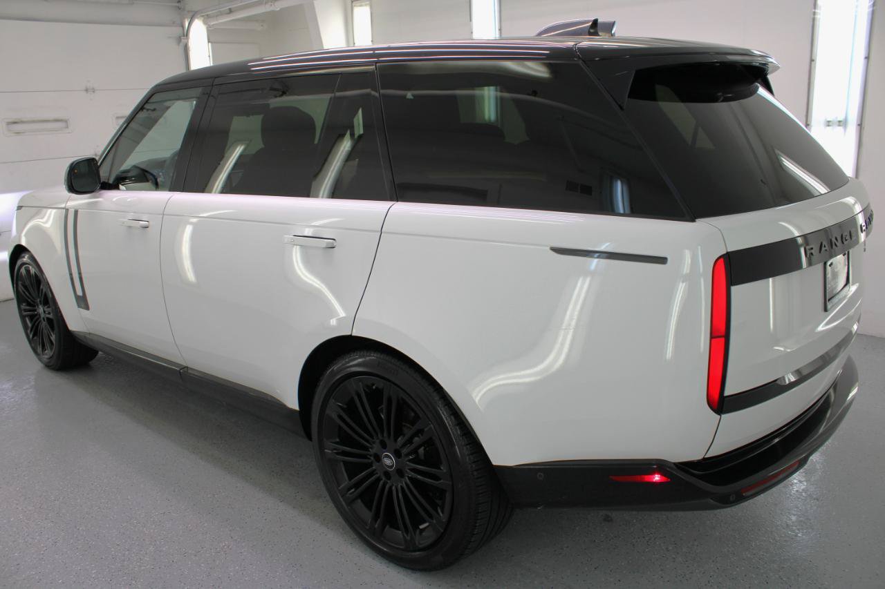 Used 2022 Land Rover Range Rover Long Wheelbase SE AWD/4WD image 6