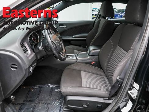 Used 2023 Dodge Charger SXT image 14